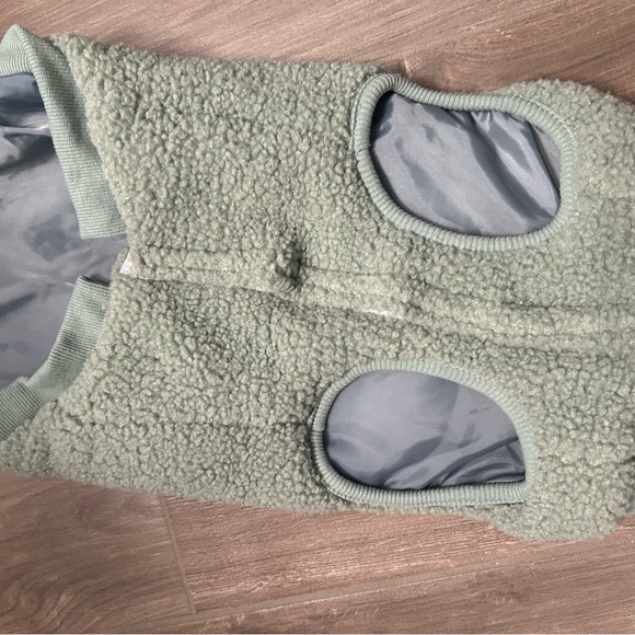 Cozy Sherpa Dog Sweater 18” medium fleece lined dog jacket - Picture 2 of 2